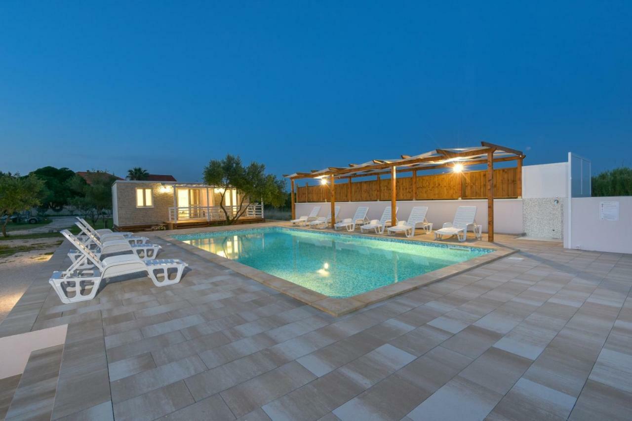 Bungalov Medanic - Private Pool Privlaka  Dış mekan fotoğraf